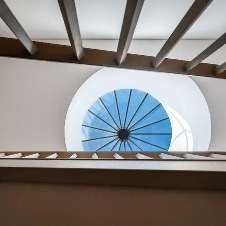 Apartment Lovelystay - Sun Loft W/ Balcony Porto
